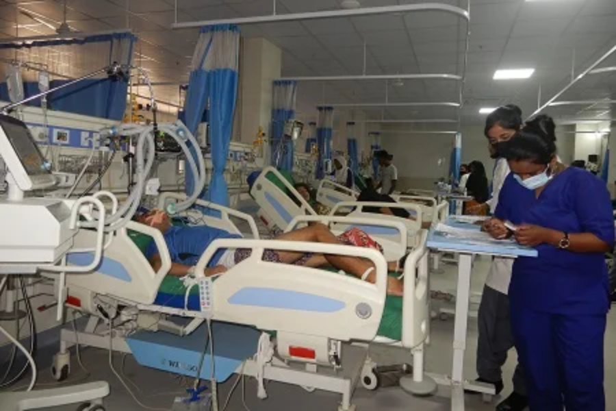 KMC Medical College, Maharajganj - College Image