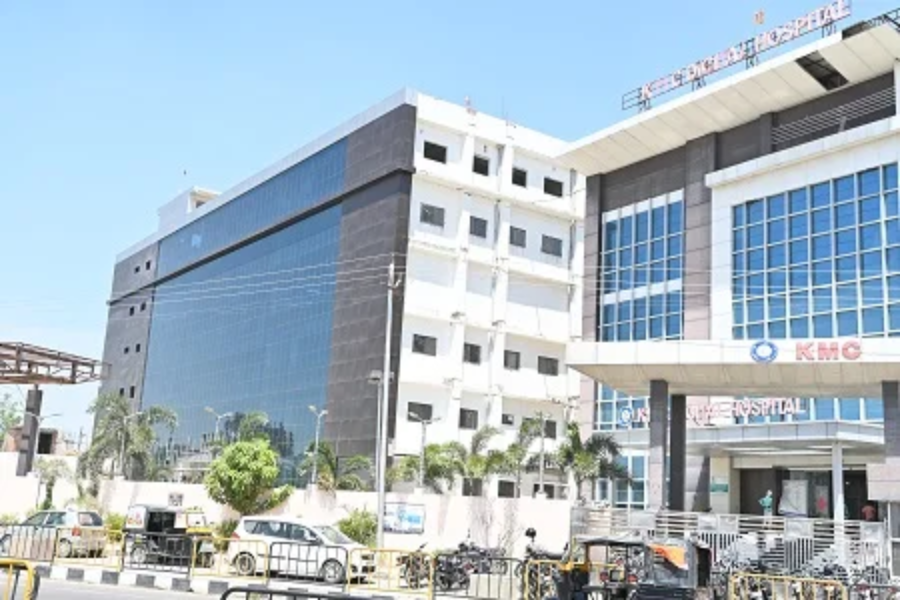 KMC Medical College, Maharajganj - College Image