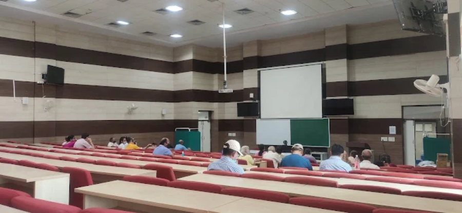 King George Medical University, Lucknow - College Image