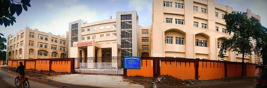 Maharshi Devraha Baba Autonomous State Medical College, Deoria - College Image
