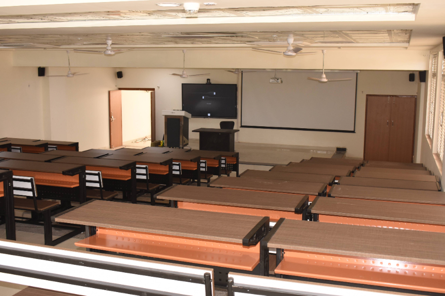 Maharshi Devraha Baba Autonomous State Medical College, Deoria - College Image