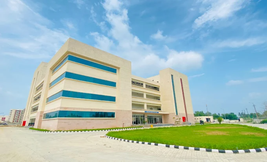 Mahatma Vidur Autonomous State Medical College, Bijnor - College Image