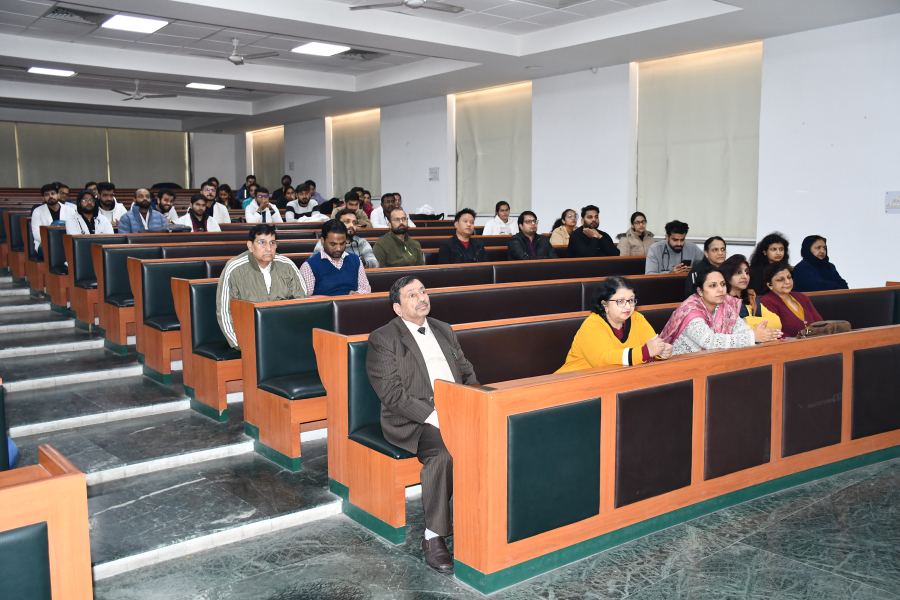 Muzaffarnagar Medical College, Muzaffarnagar - College Image