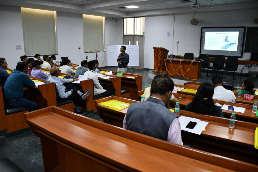 Muzaffarnagar Medical College, Muzaffarnagar - College Image