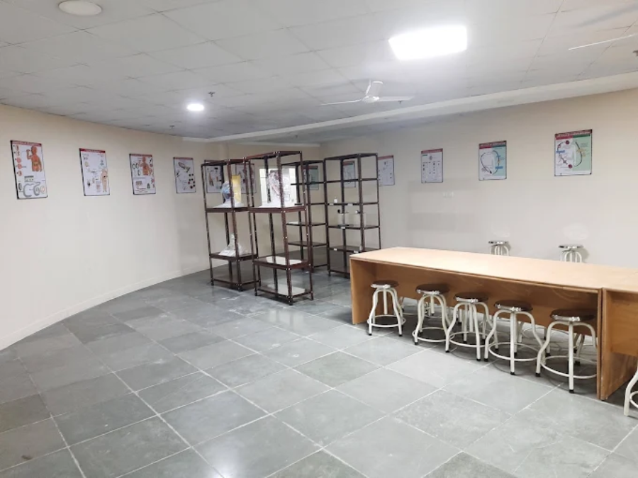 Noida International Institute of Medical Sciences, Gautam Budh Nagar - College Image