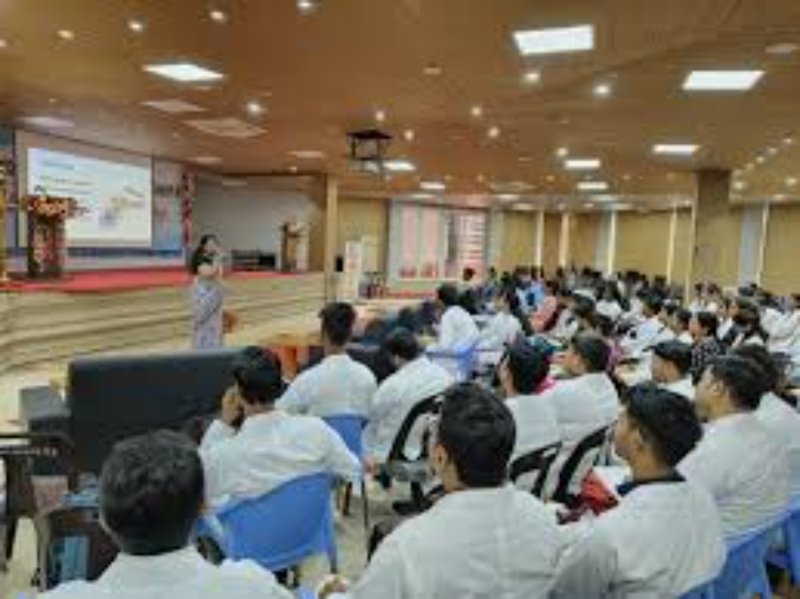 Shri Gorakshnath Medical College, Arogyadham - College Image