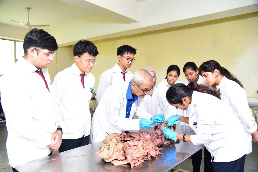 Shri Venkateshwara Institute of Medical Sciences, Gajraula - College Image
