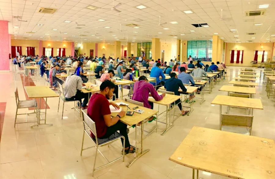 Uttar Pradesh University of Medical Sciences, Etawah - College Image