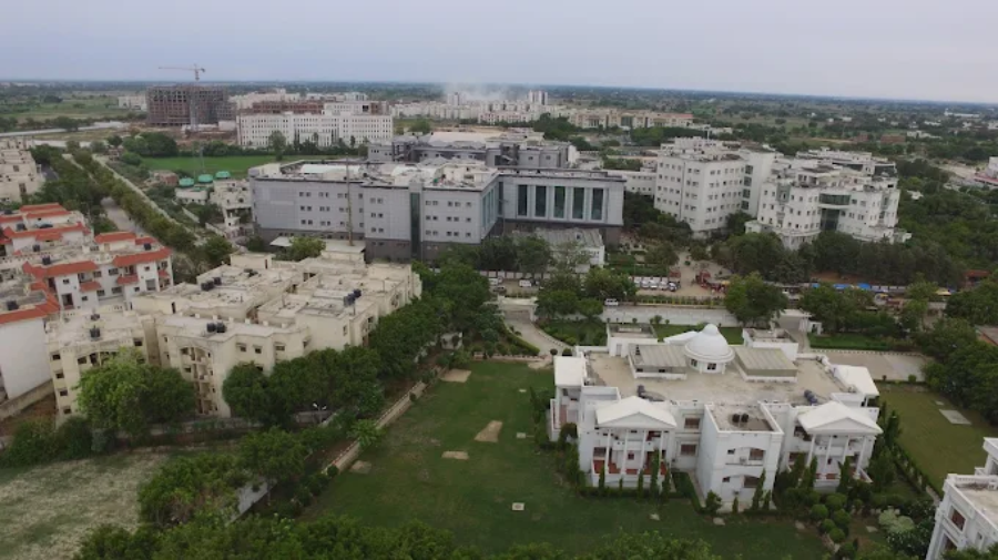 Uttar Pradesh University of Medical Sciences, Etawah - College Image