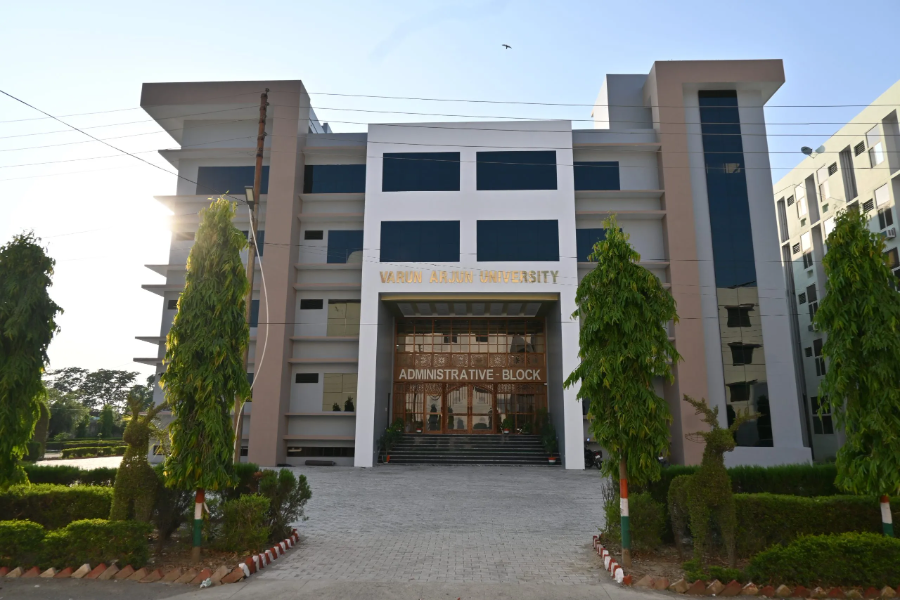 Varun Arjun Medical College, Shahjahanpur - College Image