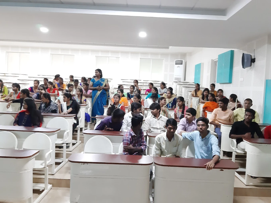 Apollo Institute of Medical Sciences and Research, Chittoor - College Image