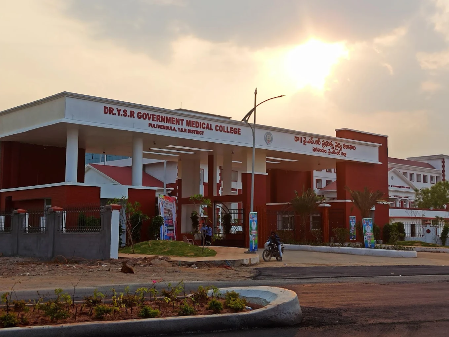 Dr YSR Government Medical College, Pulivendula - College Image