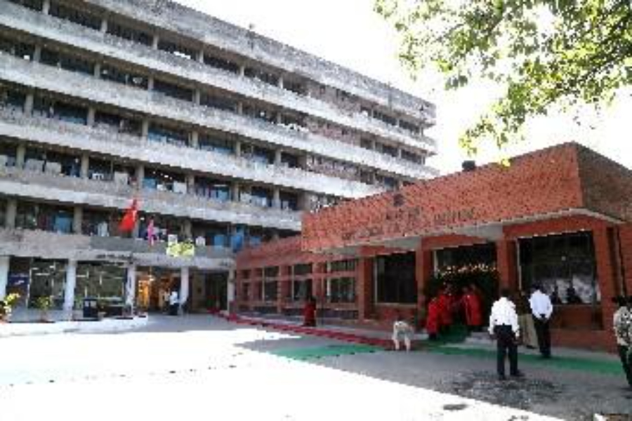 Government Medical College, Chandigarh - College Image