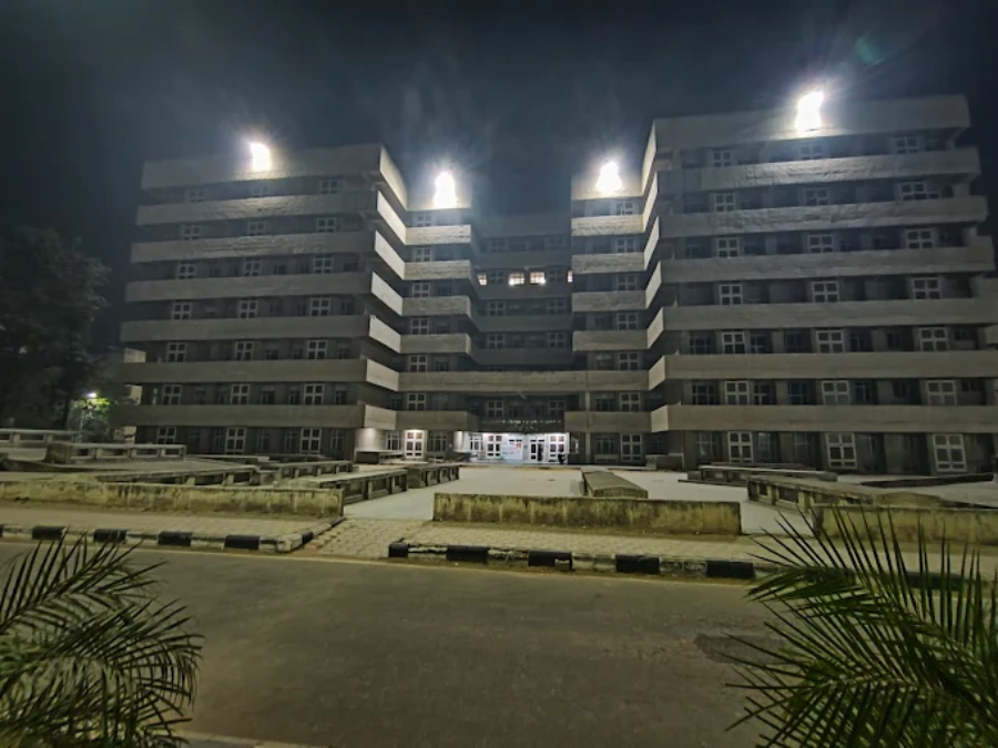 Government Medical College, Chandigarh - College Image