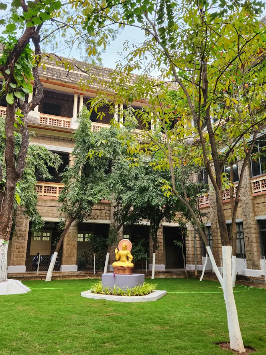 Guntur Medical College, Guntur - College Image