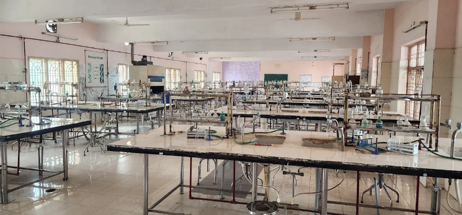Konaseema Institute of Medical Sciences & Research Foundation, Amalapuram - College Image