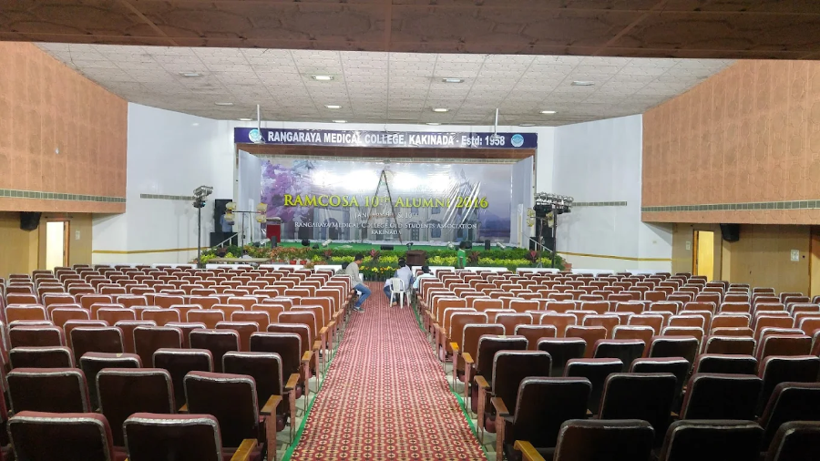 Rangaraya Medical College, Kakinada - College Image