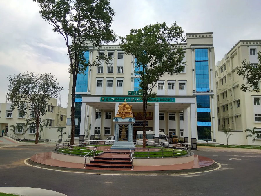 Sri Venkateswara Medical College, Tirupati - College Image