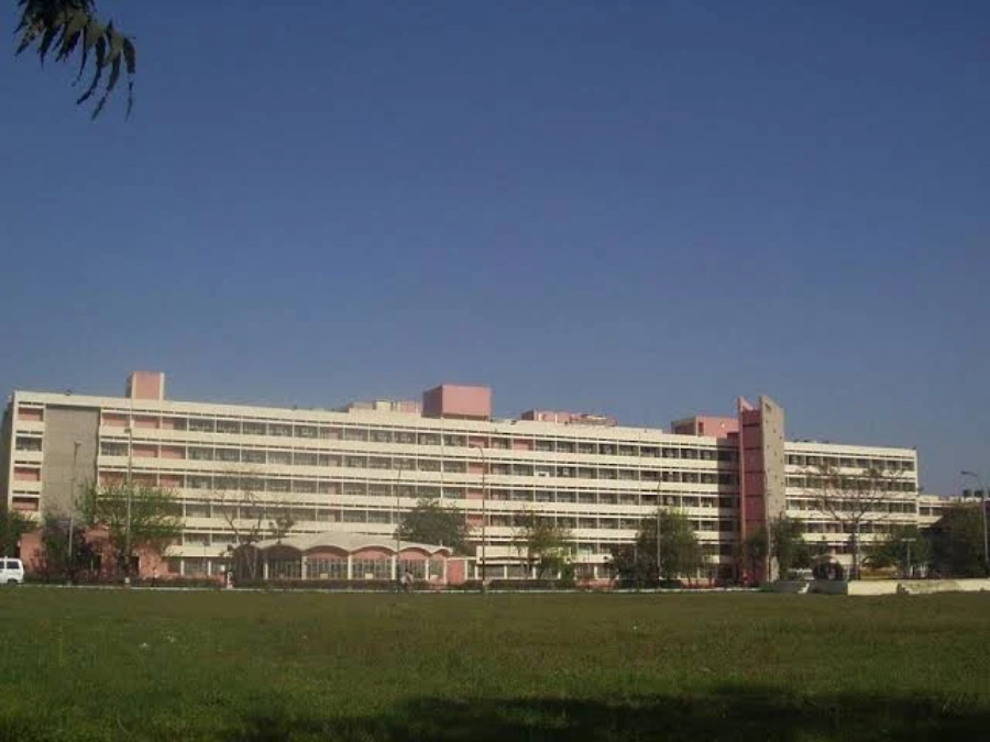 University College of Medical Sciences & GTB Hospital, New Delhi - College Image