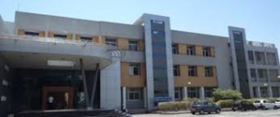 Ahmedabad Municipal Corporation Medical Education Trust Medical College, Ahmedabad - College Image