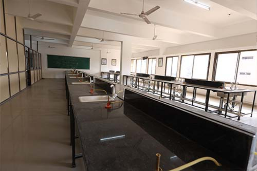 Ananya College of Medicine & Research, Ahmedabad - College Image