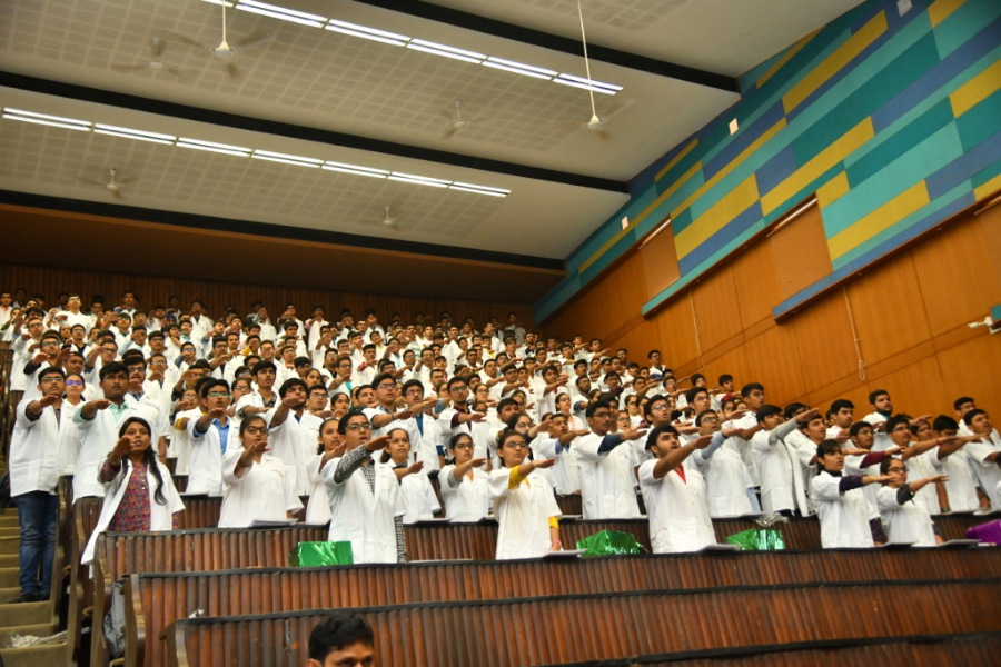 B J Medical College, Ahmedabad - College Image