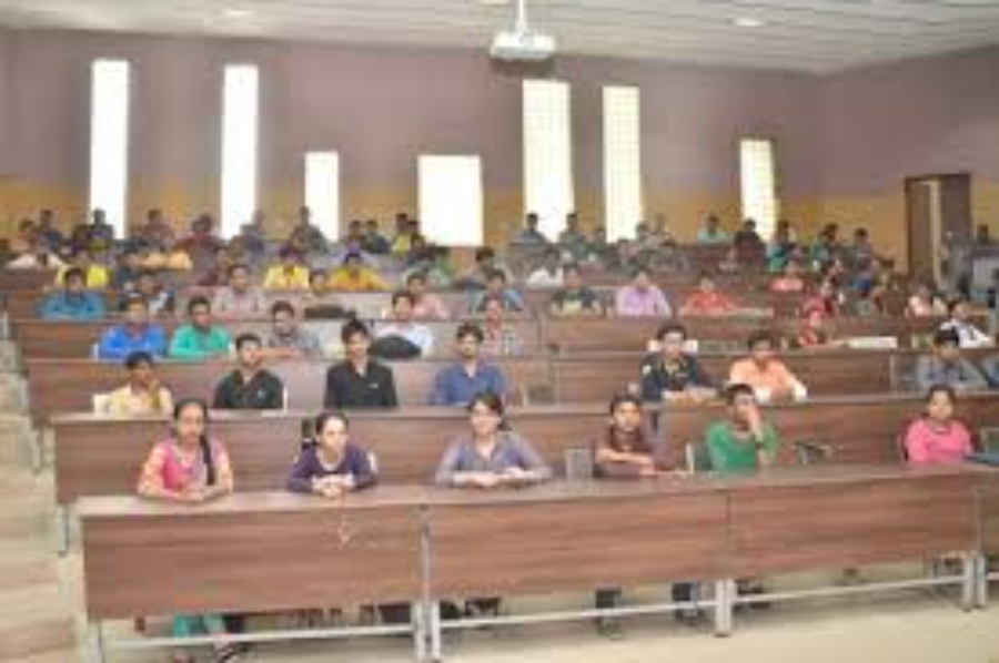 GMERS Medical College, Gandhinagar - College Image