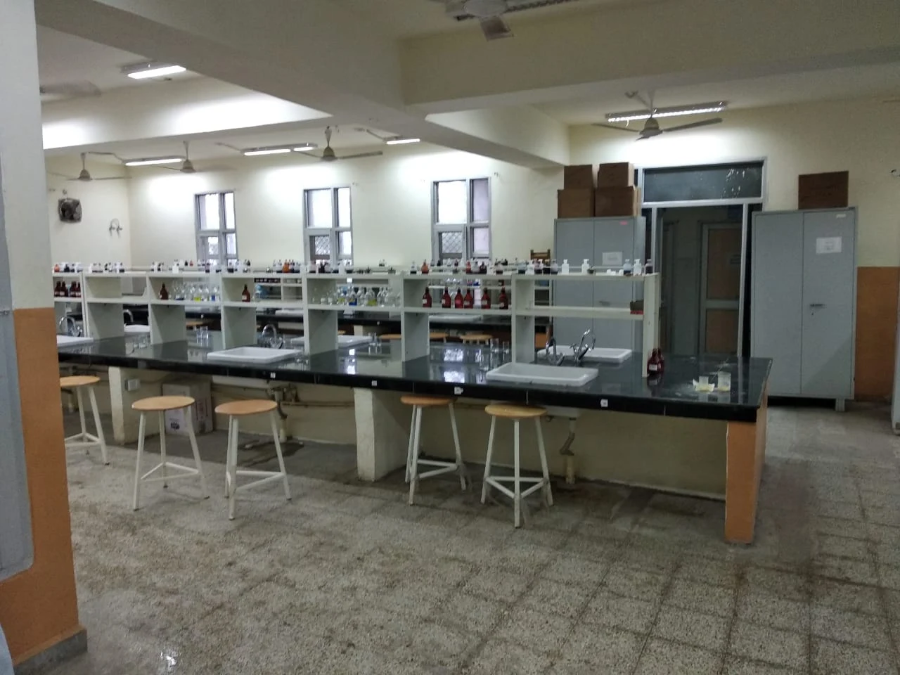 Government Medical College, Sirmour - College Image