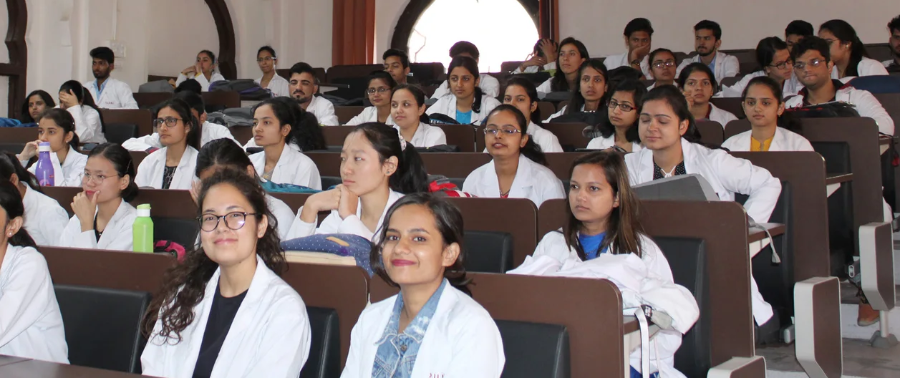 Pt. Jawahar Lal Nehru Government Medical College, Chamba - College Image