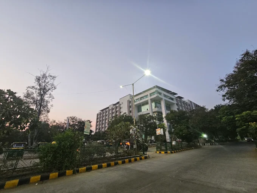 GMERS Medical College, Gotri - College Image