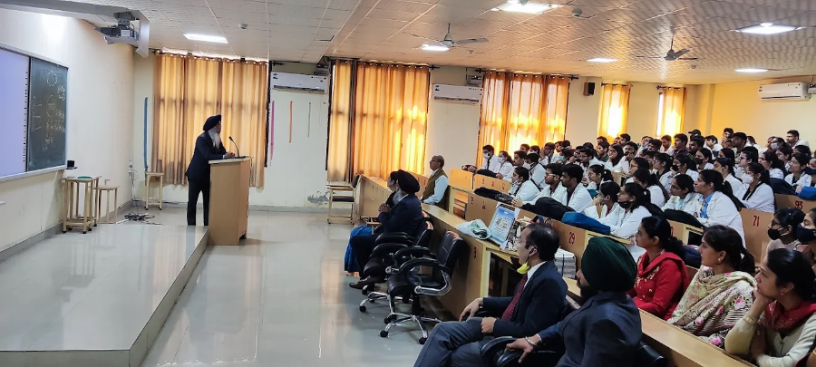 Adesh Medical College and Hospital, Kurukshetra - College Image