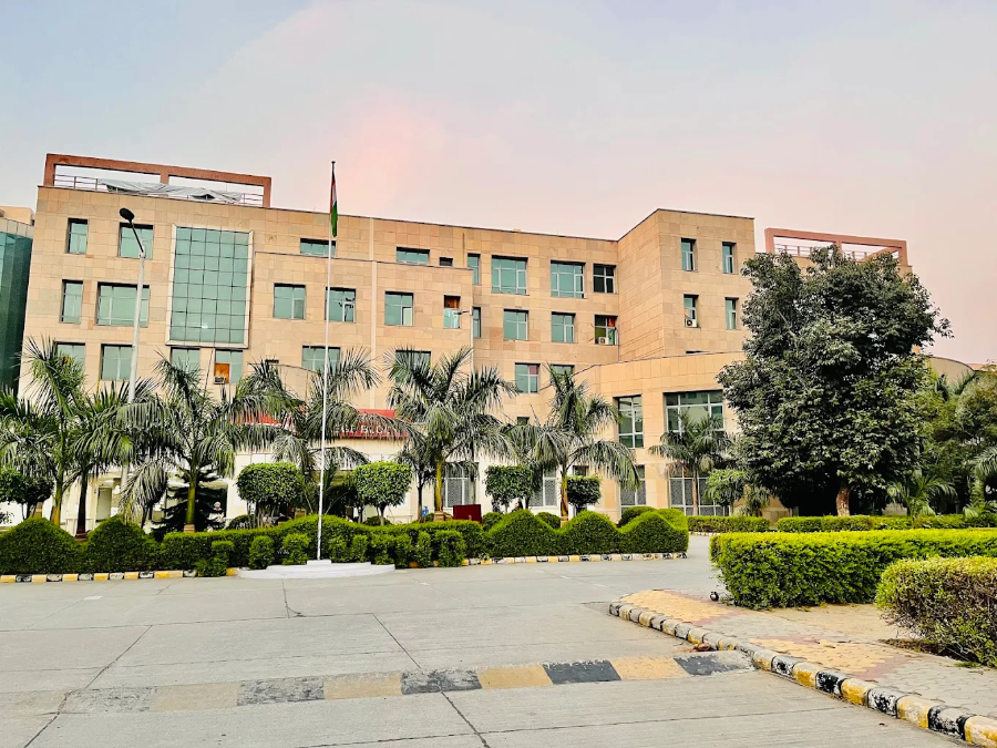 Kalpana Chawala Govt. Medical College, Karnal - College Image