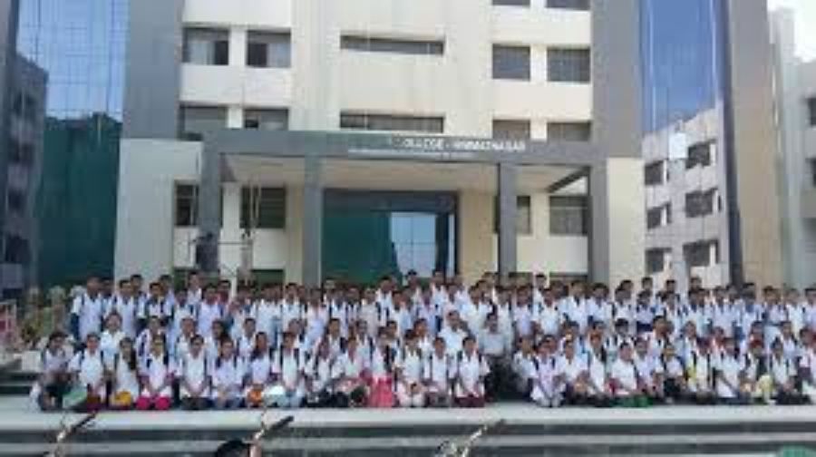 GMERS Medical College, Hadiyol - College Image