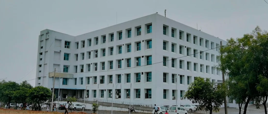 Shri Atal Bihari Vajpayee Government Medical College, Faridabad - College Image