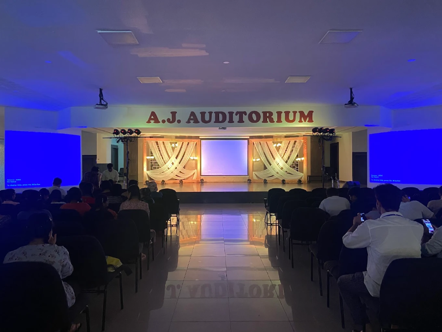 A J Institute of Medical Sciences & Research Centre, Mangalore - College Image