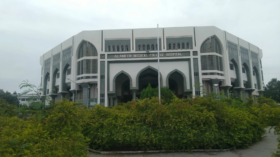 Al-Ameen Medical College, Bijapur - College Image