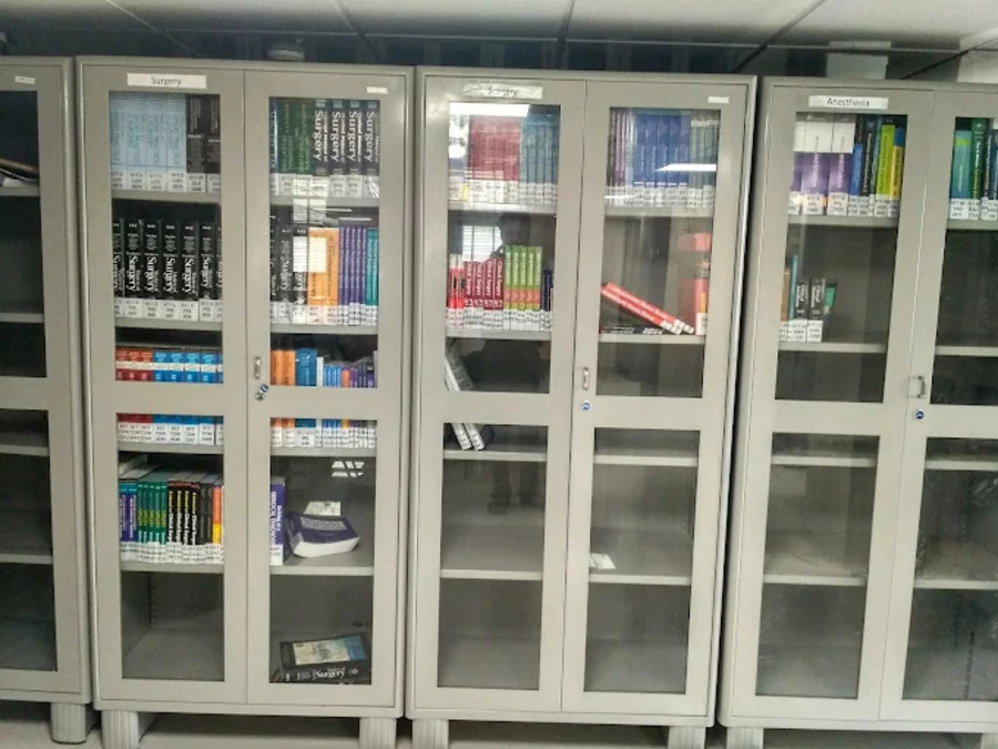 GMERS Medical College, Vadnagar - College Image
