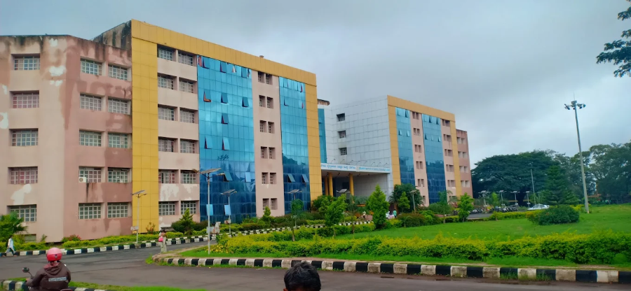 Belagavi Institute of Medical Sciences, Belagavi - College Image