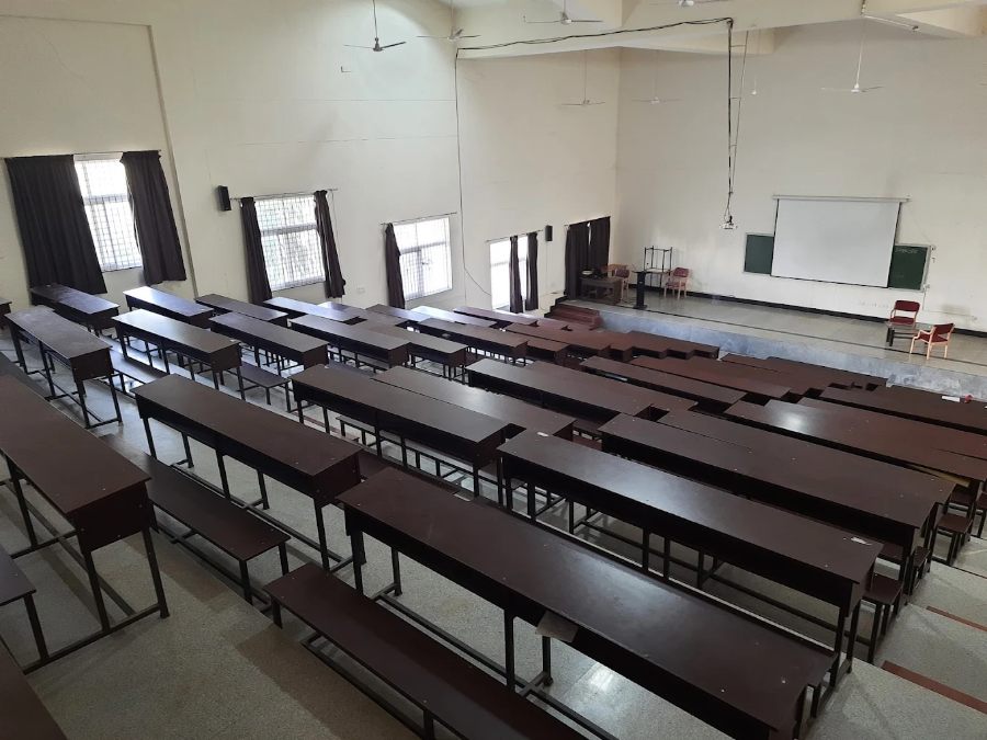 Chamrajanagar Institute of Medical Sciences, Chamrajanagar - College Image