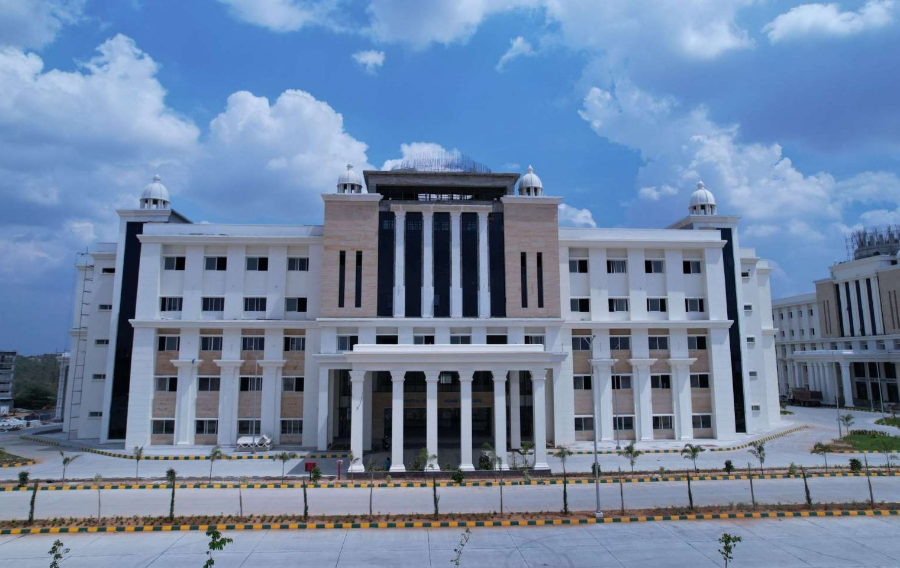 Chikkaballapura Institute of Medical Sciences, Chikkaballapura - College Image