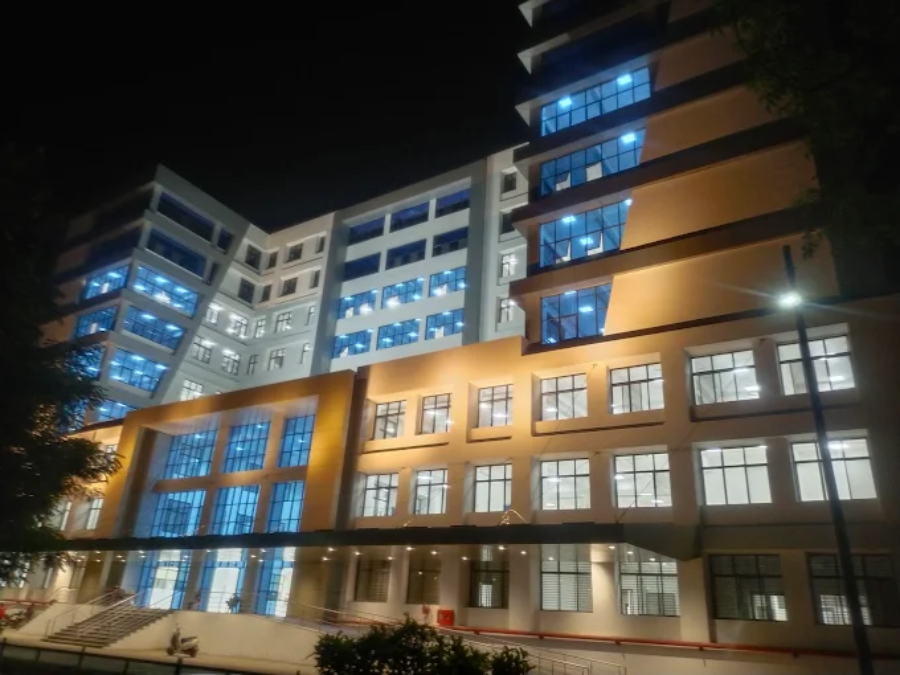 Government Medical College, Surat - College Image