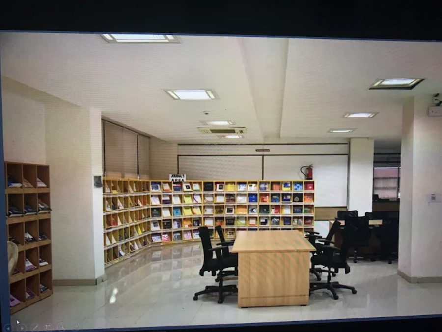 Gujarat Adani Institute of Medical Sciences, Bhuj - College Image