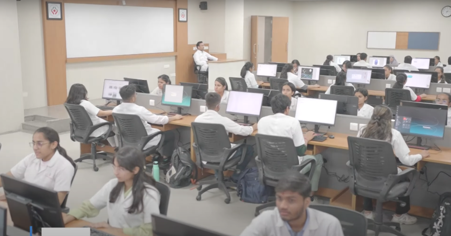 Kiran Medical College, Surat - College Image