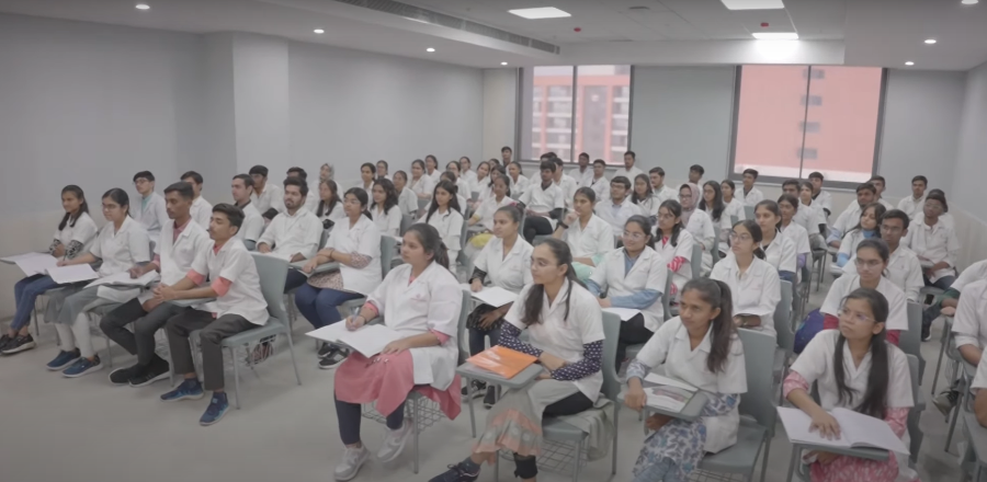 Kiran Medical College, Surat - College Image