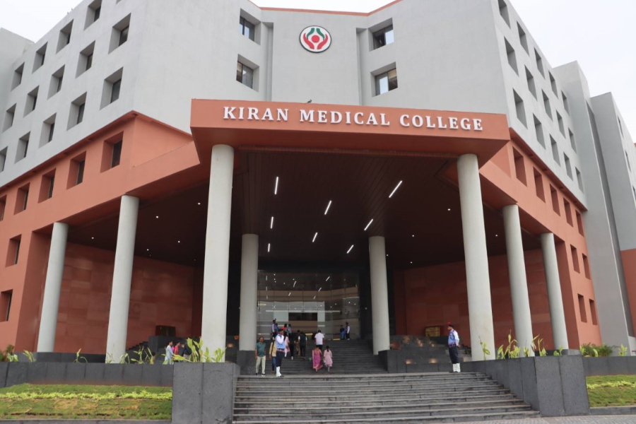 Kiran Medical College, Surat - College Image