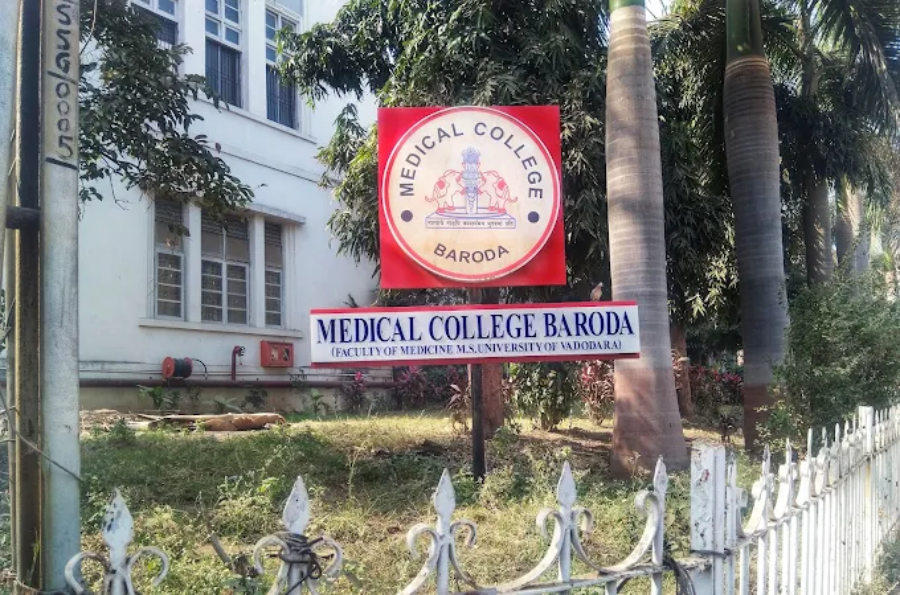 Medical College, Baroda - College Image