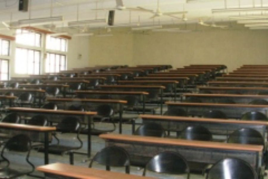 Pandit Deendayal Upadhyay Medical College, Rajkot - College Image