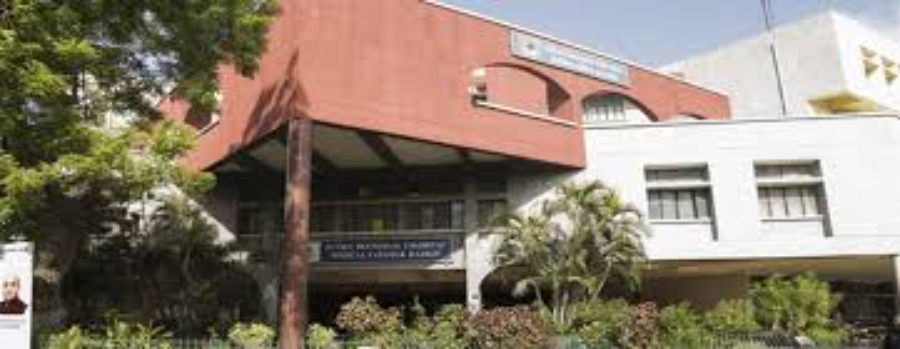 Pandit Deendayal Upadhyay Medical College, Rajkot - College Image
