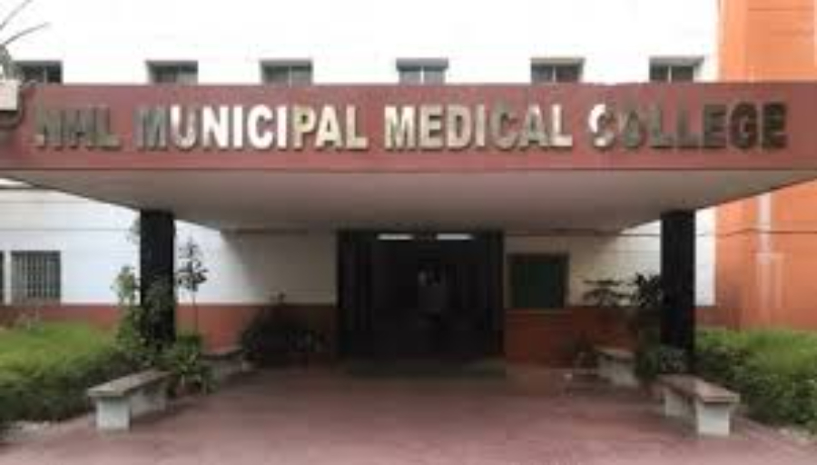 Smt. N.H.L. Municipal Medical College, Ahmedabad - College Image