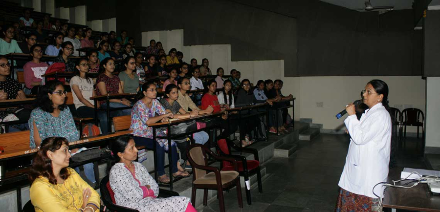 Surat Municipal Institute of Medical Education & Research, Surat - College Image